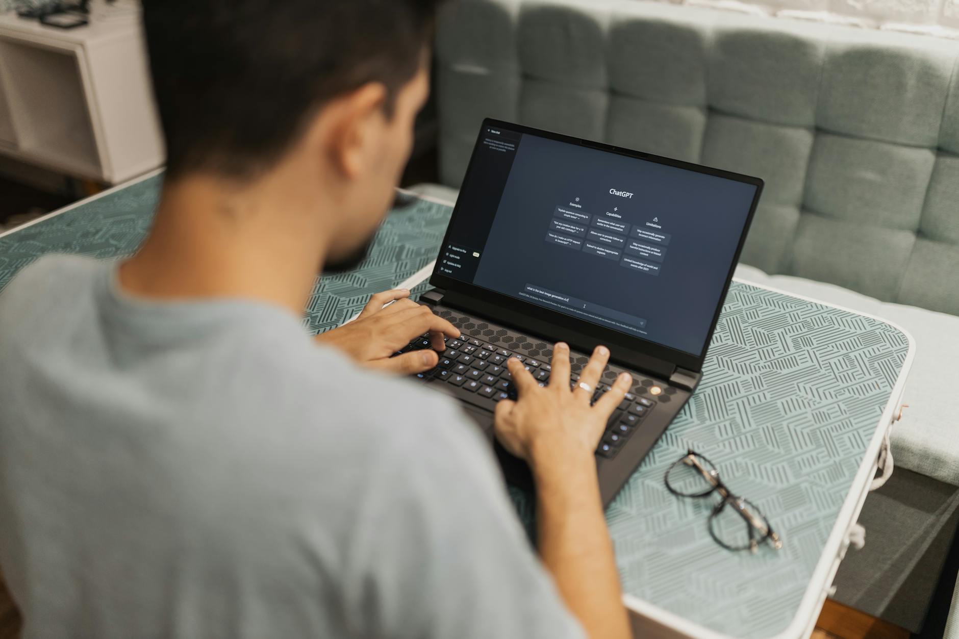 WPS Office 配置指引与品牌视觉图